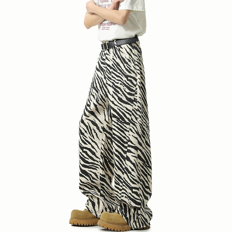 High Street Men'S Denim Pants Straight Wide Leg Stripe Pattern Contrast Color Niche Design Male Jeans Summer 2025 9W3208