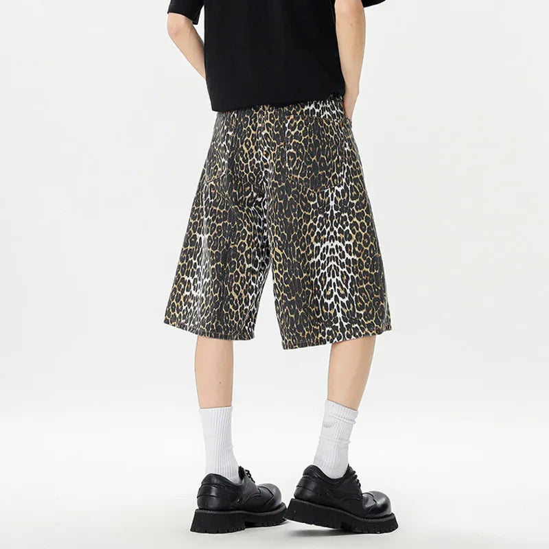 Niche Design Men'S Denim Shorts Leopard Printing Casual Cropped Trousers Washed Wide Leg Loose Male Jeans New Trendy 9W3173