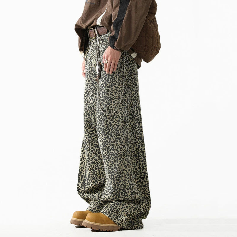 Niche Design Men'S Denim Pants Leopard Print Contrast Color Casual Trousers Wide Leg All-Match Loose Male Jeans New 9W3882