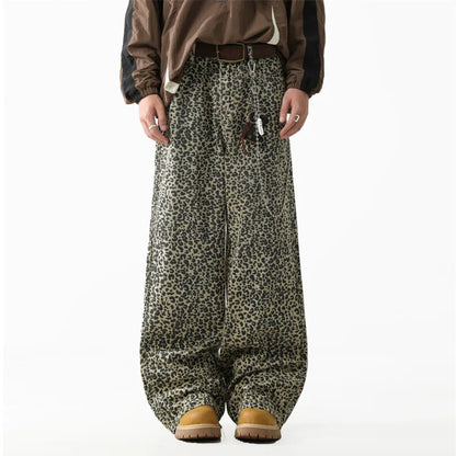 Niche Design Men'S Denim Pants Leopard Print Contrast Color Casual Trousers Wide Leg All-Match Loose Male Jeans New 9W3882